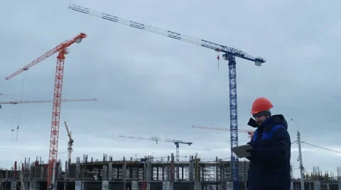 Working man in front of the building Stock Footage 61527031