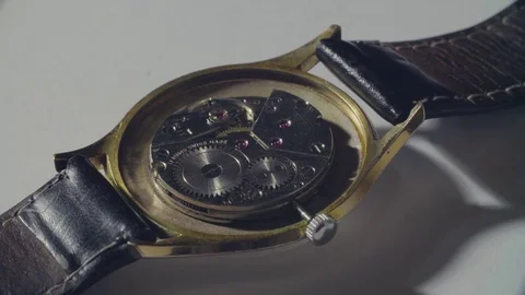 Working mechanism of the old clock 動画素材 75791790