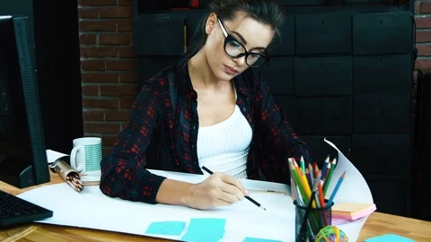 Working in office alone concept Stock Footage 92113637