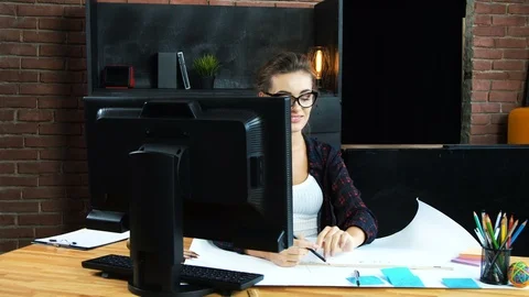 Working in office in pair Video stock 92142940