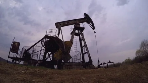 Working oil pump Stock Footage 82538280