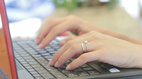 Working outdoors on a laptop Video stock 7134451