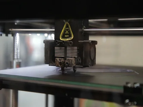On working platform 3d of printer printhead moves along axes. Video stock 83406290
