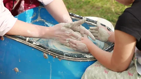 Working on a potters wheel Stock Footage 138081589