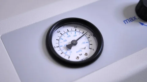 A working pressure gauge device Stock Footage 119273497