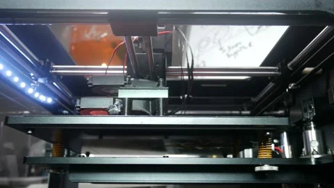 Working process of actual 3d printer 動画素材 89578646