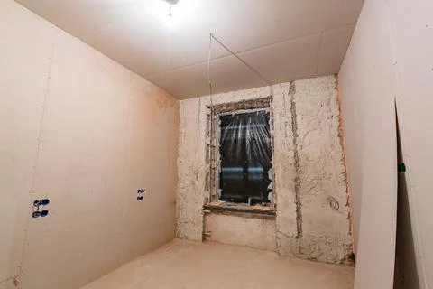 Working process of installing gypsum walls from plasterboard -drywall - in Stock Photos
