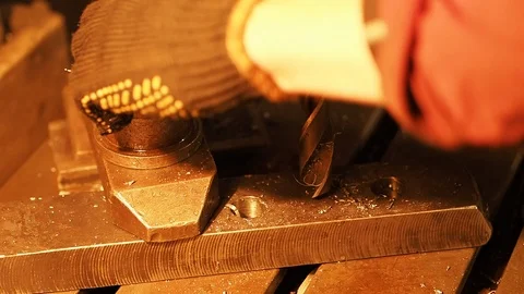 Working process at the machine at engineering plant. Stockbeeldmateriaal 96352367