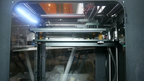 Working process of moder 3d printer 動画素材 89906619
