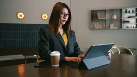 Working Process in Modern Office. Young Woman Account Manager Working at Tabl Stock Footage 200870191