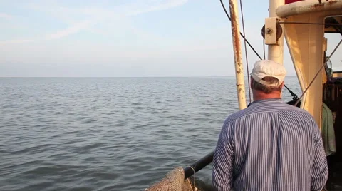 Working on a shrimp boat 스톡 동영상 61823629