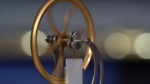 Working Stirling Engine Stockbeeldmateriaal 73050036