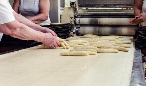 Working on sweet pastry. Foto stock