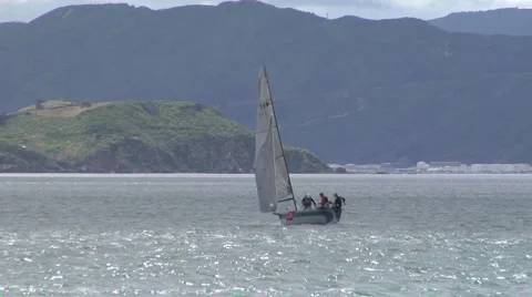 Working through a yacht race 스톡 동영상 4909657