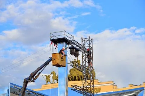 Working on the tower mounted the stage for the Scarlet Sails in Saint-Petersb Stock Photos
