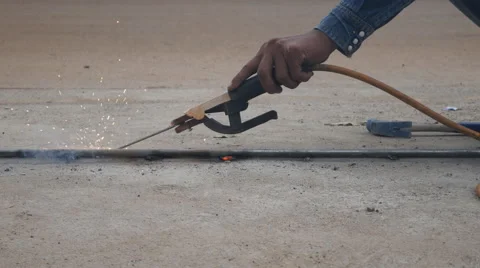 Working a welding metal Video stock 65402317