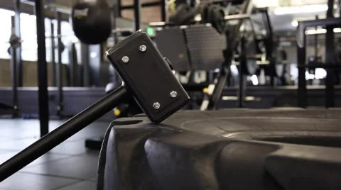 Workout Equipment Vídeos de archivo 68677242