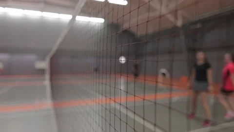 Workout warm-up and badminton game Vidéo 142874470