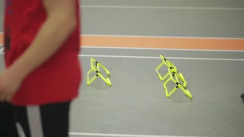 Workout warm-up and badminton game Stockbeeldmateriaal 142881497