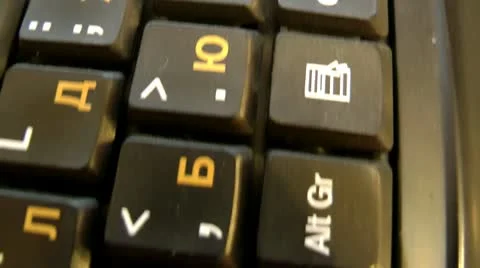 Workplace of the verifier of computer details Видео 11711007