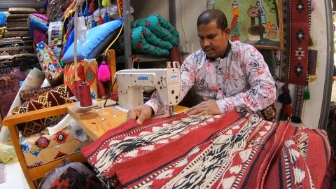 Workshop for decorative material in local bazaar Riyadh, Saudi Arabia Stock Footage 125839090
