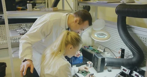 Workshop of electrical engineering. Stock-Footage 112061543