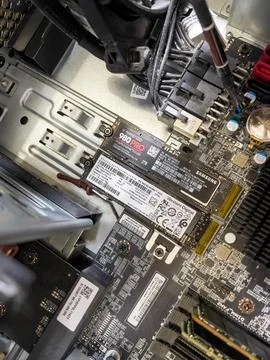Workstation PC computer interior with new Samsung 980 Pro NVME s Foto stock