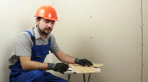 Workwer with ruletka Stock Footage 59108099
