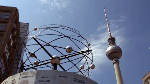 World clock at Alexanderplatz in Berlin Germany (time lapse) 스톡 동영상 72708854