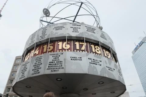 World Time Clock in Alexanderplatz, Berlin, Germany Foto stock