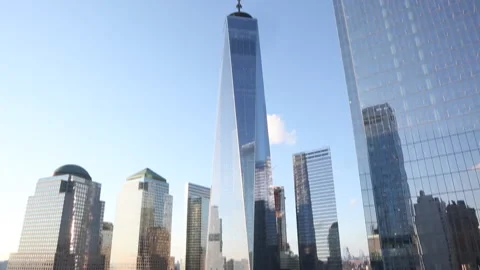 WORLD TRADE TOWER TILT DOWN Video stock 191032736