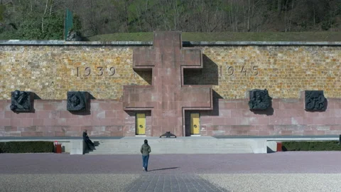 World War 2 memorial, Mont-Valerien Stock Footage 171190631