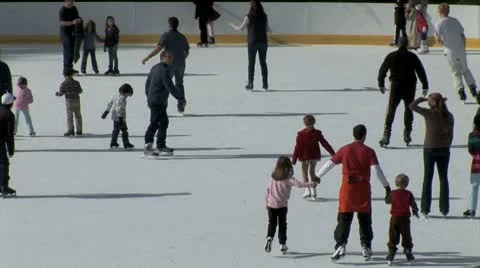 WorldClips-Central Park Ice Skaters Видео 8928612