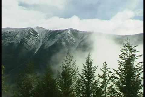 WorldClips-Cloudy Mountain-2 Видео 8947228