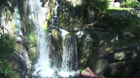WorldClips-Waterfalls-ws Video stock 8946347