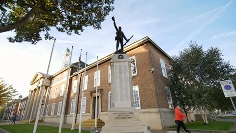 Worthing War Memorial Video stock 96897933