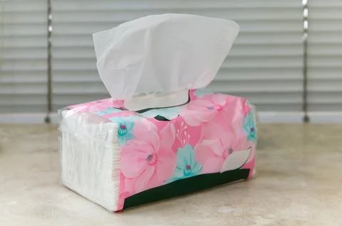 Wrapped plastic with floral pattern Tissue mock up white tissue Foto stock