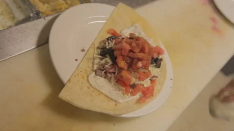 Wrapping A Roti Stockbeeldmateriaal 41960915