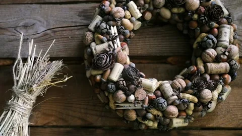 Wreath of nuts and wine corks. christmas wreath made of natural materials Stock-Footage 142746818