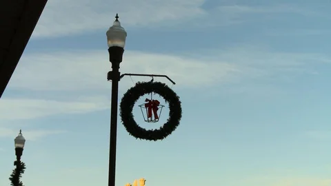 Wreath on Street light post Stock Footage 100048477