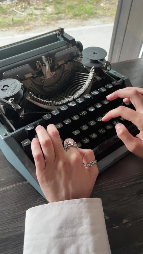 Writer typing with retro writing machine. View from above. Vertical 4k footage Stock Footage 264779084