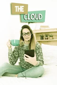 Writing displaying text The Cloud. Business concept Programs used in Storing Foto stock