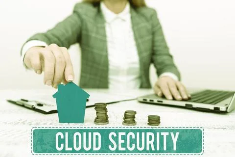 Writing displaying text Cloud Security. Internet Concept protection of data 스톡 사진