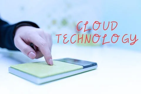 Writing displaying text Cloud Technologystoring and accessing data and programs Foto stock