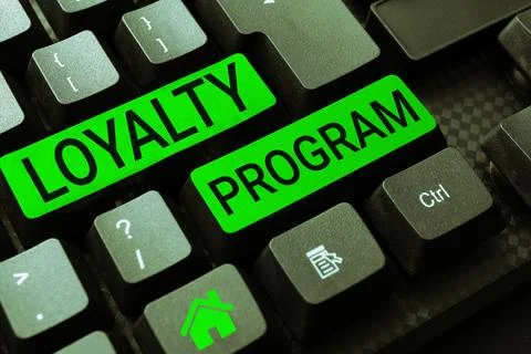 Writing displaying text Loyalty Program. Business overview marketing effort that Fotos de archivo