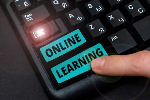 Writing displaying text Online Learning. Conceptual photo Larning with the Foto stock