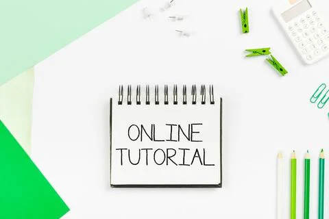Writing displaying text Online Tutorial. Business idea process of tutoring in an Fotos de archivo