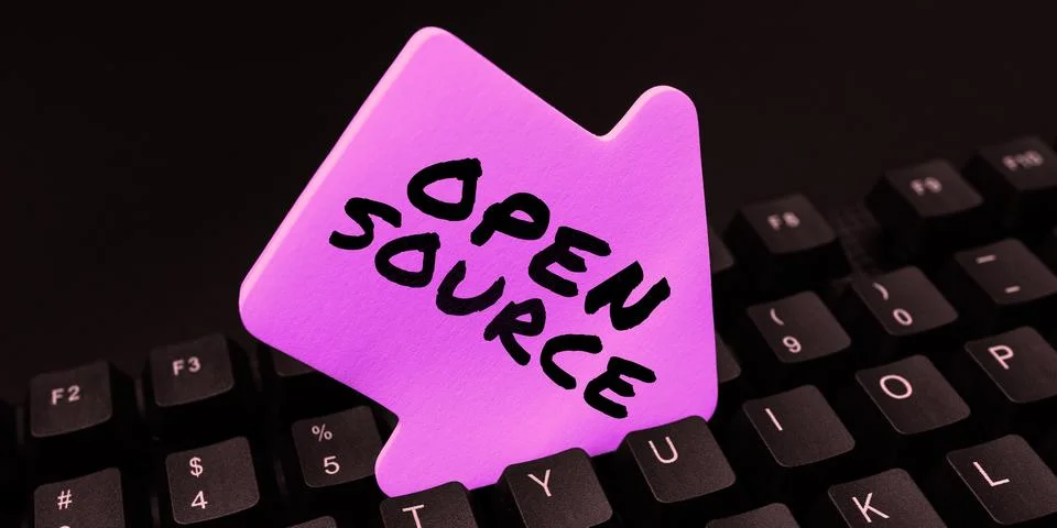 Writing displaying text Open Source. Business idea denoting software which Foto stock