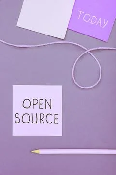 Writing displaying text Open Source. Business concept denoting software which Foto stock