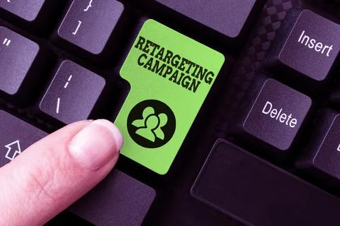 Writing displaying text Retargeting Campaign. Concept meaning targetconsumers Foto stock
